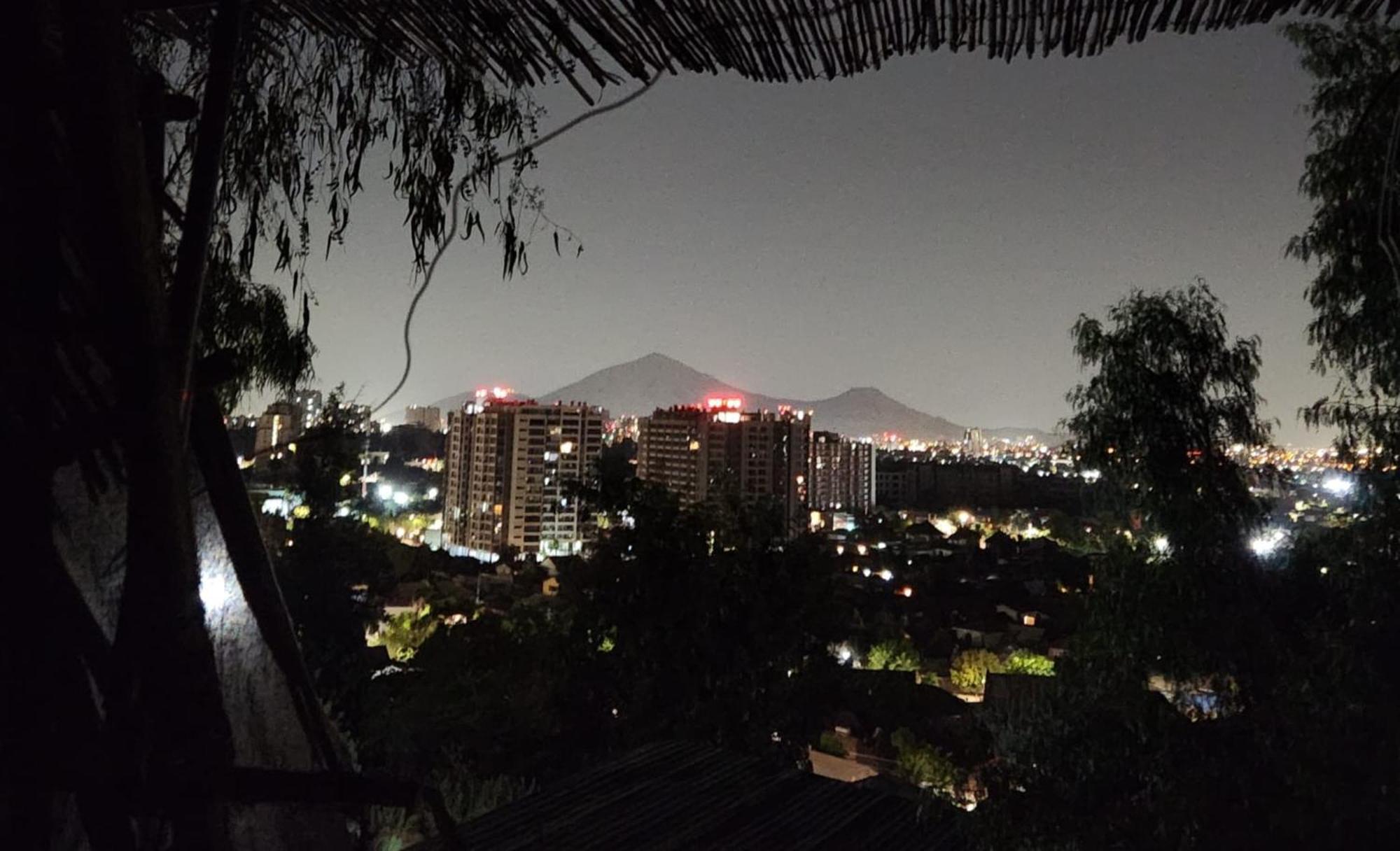 Nuevovalpo Hillside Homestay Сантьяго Экстерьер фото
